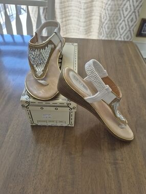 White and Gold Embellished Wedge Sandals - Women's Elastic Back Thong